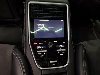 Porsche Panamera GTS
