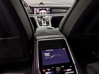 Porsche Panamera GTS