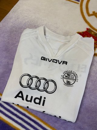 Camiseta GIVOVA Vintage Retro Blanca
