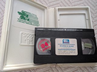Película VHS Las Arenas de Kalahari