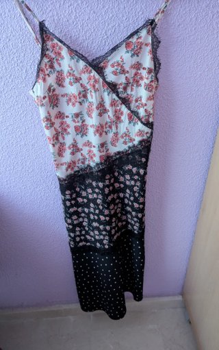 Vestido lencero Lefties floral y lunares T.XS