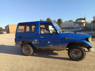 Toyota Land Cruiser 1990