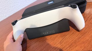 Consola Portátil PS5 con Funda