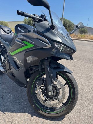 Kawasaki Ninja 500 SE 2024 - 5000 Km