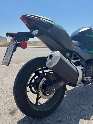 Kawasaki Ninja 500 SE 2024 - 5000 Km