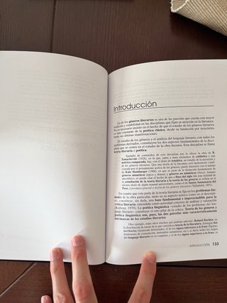 Introducción a la Teoría Literaria