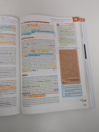 Historia de España 2, segundo curso de bachille...