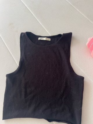 Top negro Pull&Bear talla XS