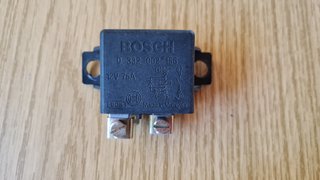 Relé Bosch 12V 75A 0 332 002 156
