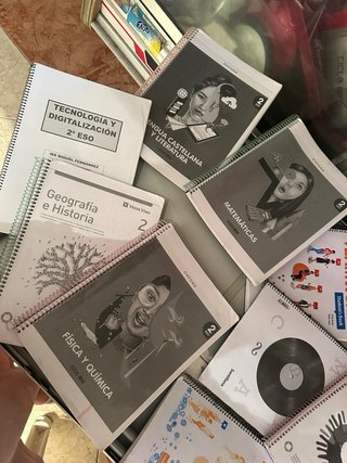 Libros de 2ESO IES MIGUEL FERNANDEZ MELILLA