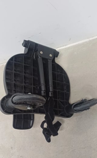 Patinete universal para cochecito