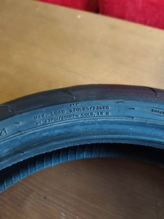 MITAS SportForce+ 120/70ZR17 Neumático Moto