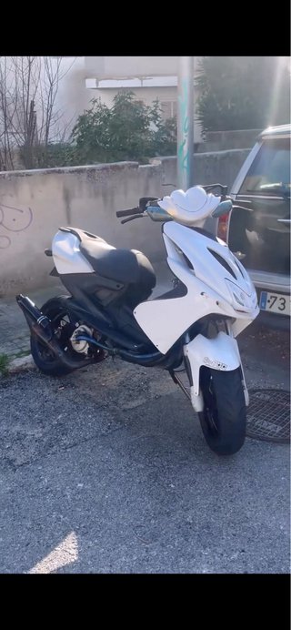 Yamaha Aerox trucada
