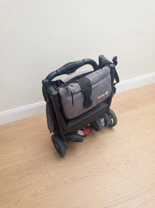 Silla de paseo ligera Safety 1st