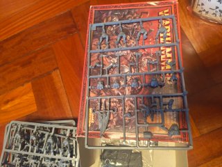Warhammer Regimiento Bárbaros del Caos