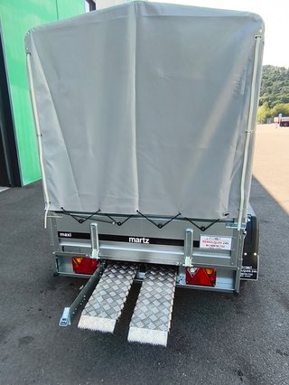 Remolque cerrado 2.30x1.30x1.50m con toldo mixto