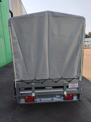Remolque cerrado 2.30x1.30x1.50m con toldo mixto