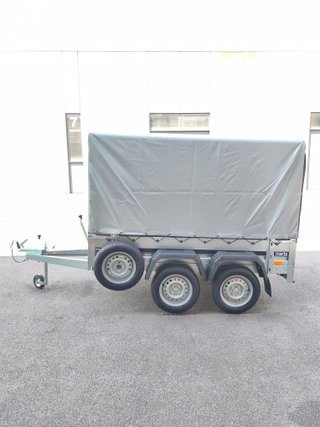 Remolque cerrado 2.30x1.30x1.50m con toldo mixto