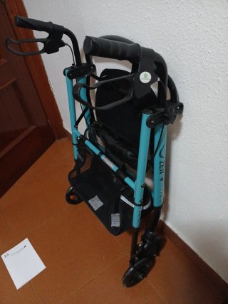 Andador Rollator ZEN AD 153