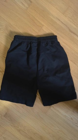 Shorts ESSENTIALS neri