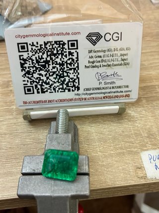 Esmeralda CamboIa 9.70 Ct CGI