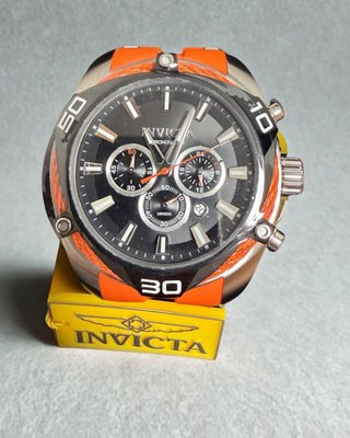 Reloj Invicta Cronógrafo Naranja y Negro