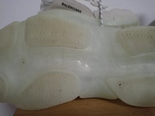 Balenciaga Triple S Talla 38 Beige/Blanco