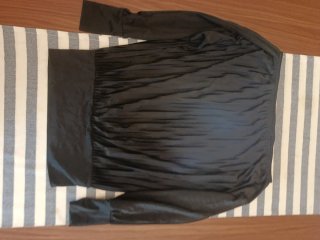 Blusa hombros descubiertos negra Talla M