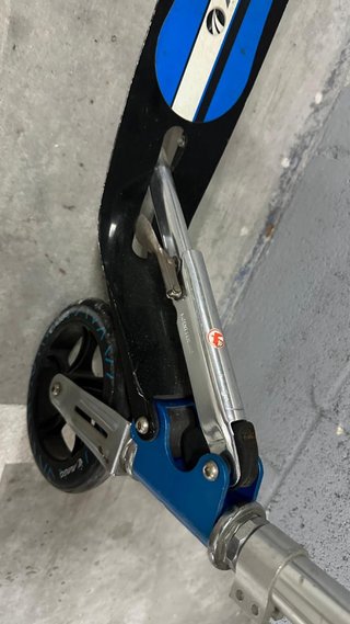 Patinete juvenil Avigo