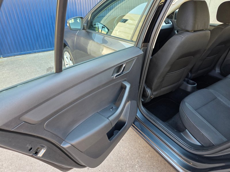 Škoda Rapid 1.2 TSI Active 2016, foto 14