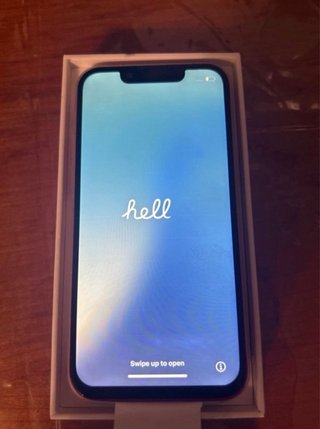 iPhone 13 mini rosso