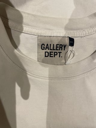 Camiseta Gallery Dept. Blanca