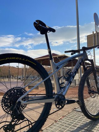 Trek Supercaliber SLR 9.9 X0 AXS Gen 2