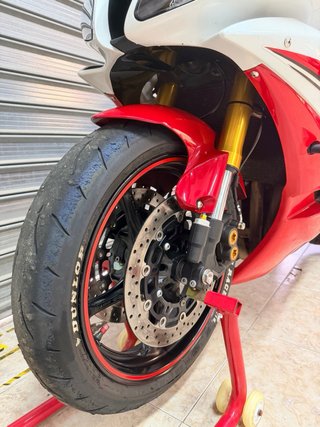 Yamaha YZF-R6 2006 - 27.900 km