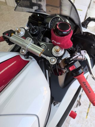 Yamaha YZF-R6 2006 - 27.900 km
