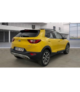 KIA Stonic 2019 // 100 CV // IMPECABLE  “ C “