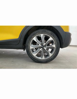 KIA Stonic 2019 // 100 CV // IMPECABLE  “ C “