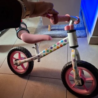 Bicicleta de equilibrio infantil