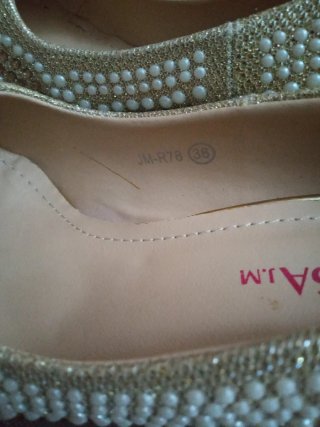 Zapatos de fiesta tacón alto dorados/ perla t.36