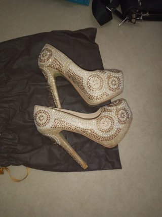 Zapatos de fiesta tacón alto dorados/ perla t.36