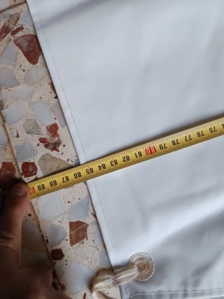 Delantal de plástico blanco