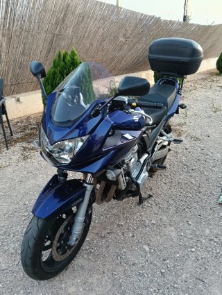 Suzuki Bandit GSF 1250 Azul