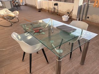 Mesa de cristal extensible diseño moderno