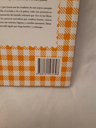 No dejes a los niños solos en la cocina, firmado.
