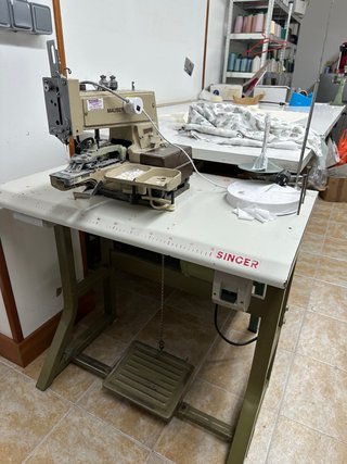 Máquina de botones industrial MAUSER+tablero