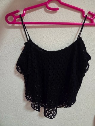 Blusa negra encaje