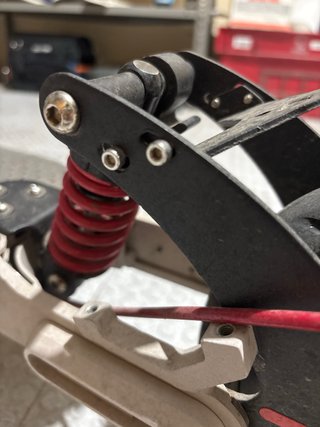 Suspensión Trasera con Pinza Xtech xiaomi mi 3