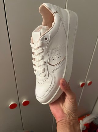 Playeros mujer blancos y rosas