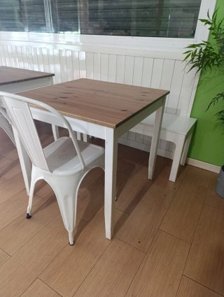 Silla Tolix metálica blanca