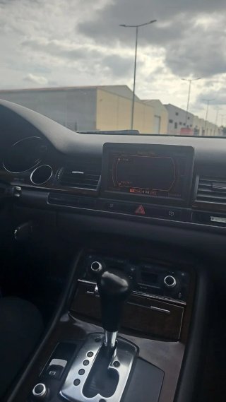 Audi A8 2005